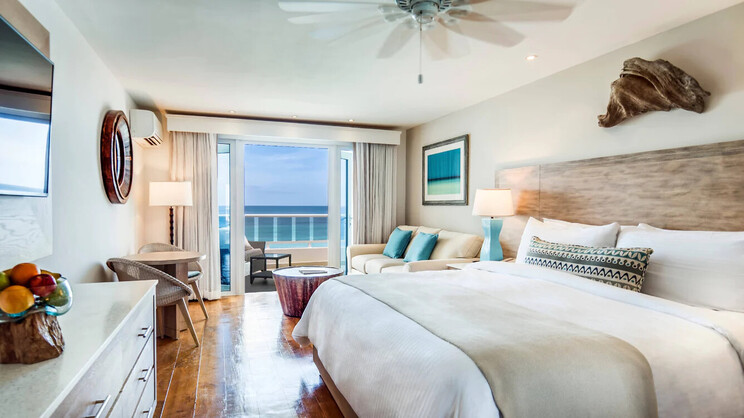 Ocean Front Room 